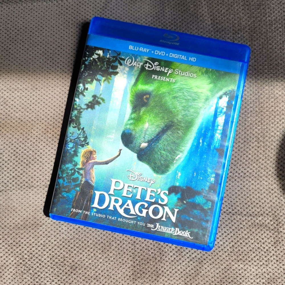⭐️Disney's Pete's Dragon⭐️